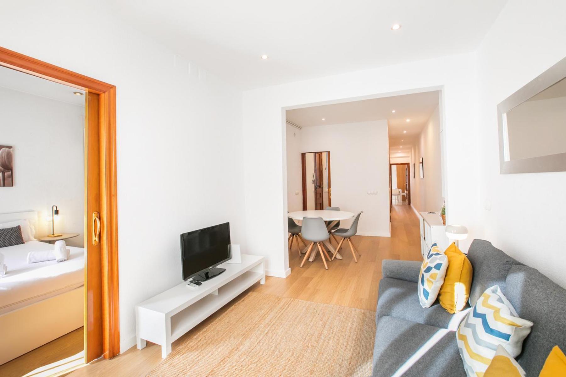 42ara1026 - Spacious In Eixample Barcelona