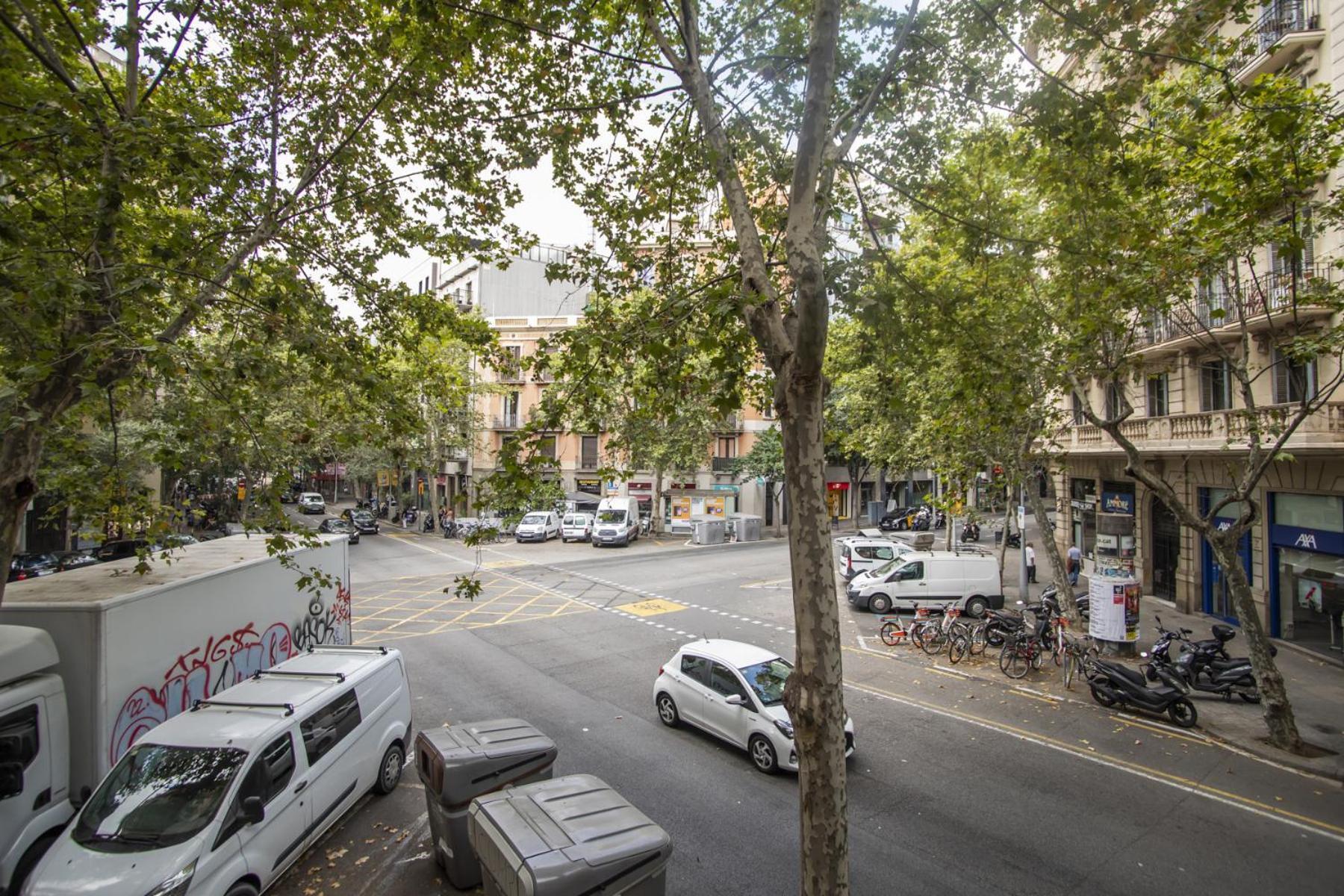 En2val1028 - Eixample Esquerra With Terrace *