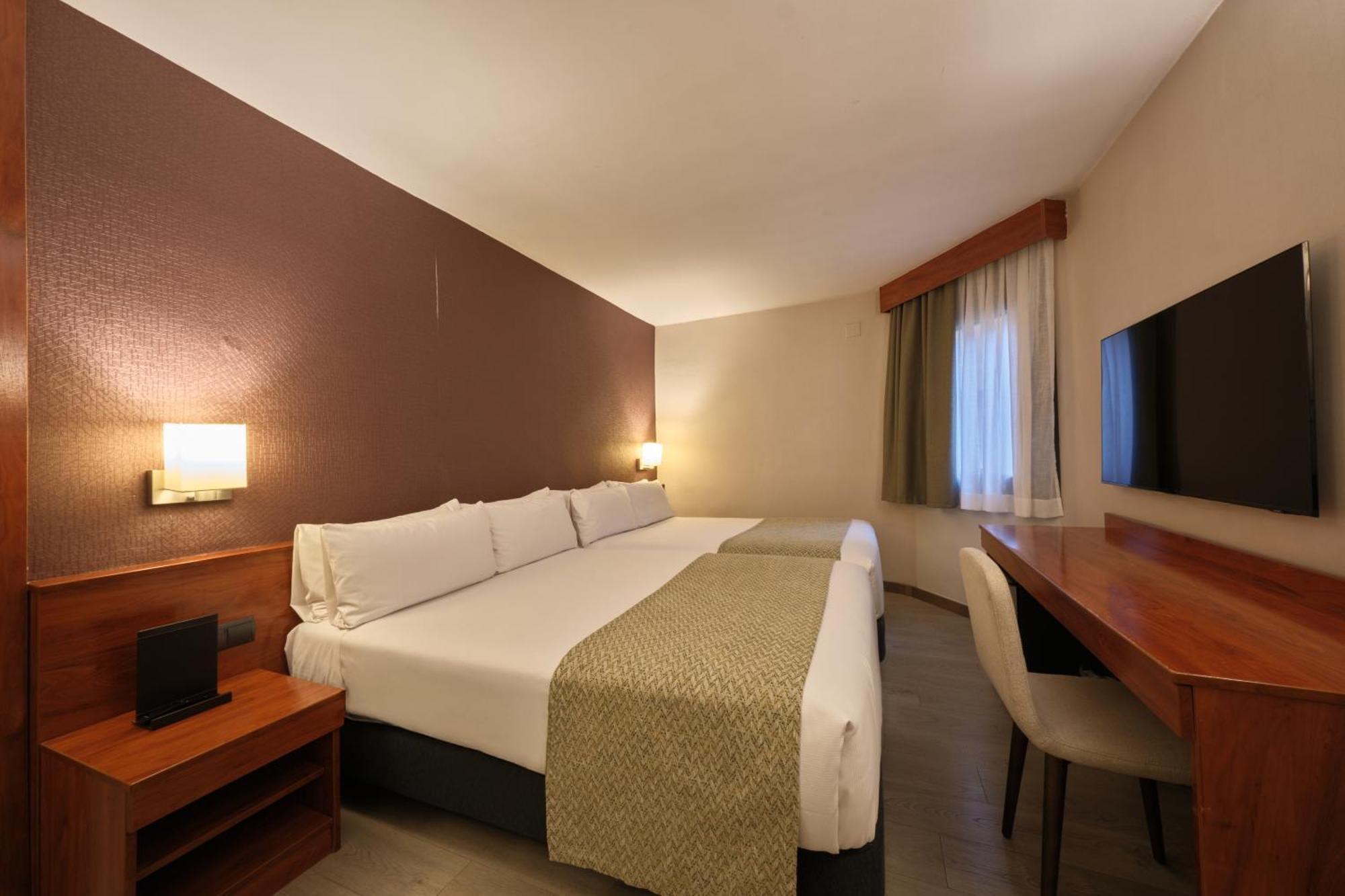 Catalonia Park Putxet 4*