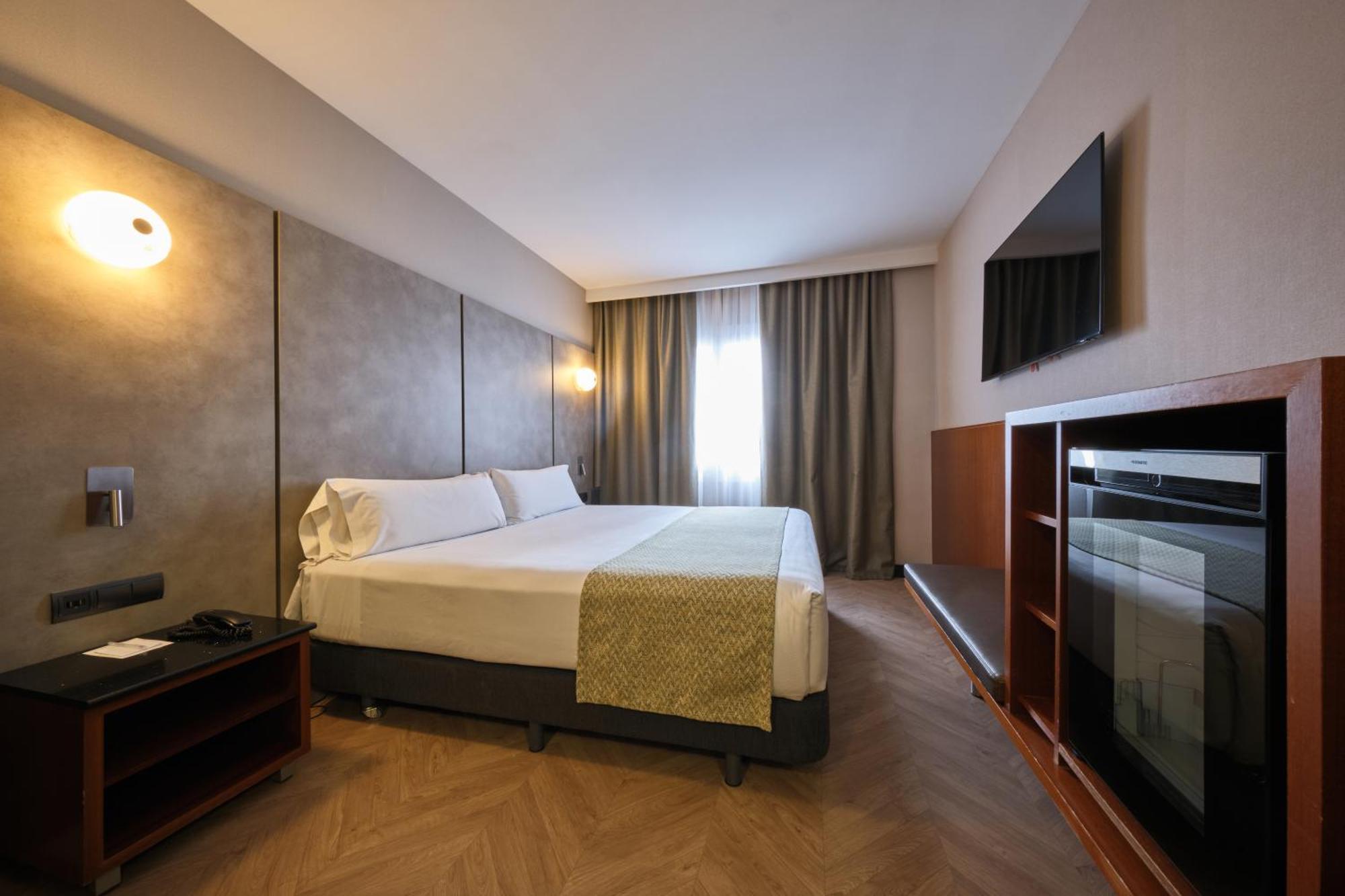Catalonia Park Putxet Hotel 4*