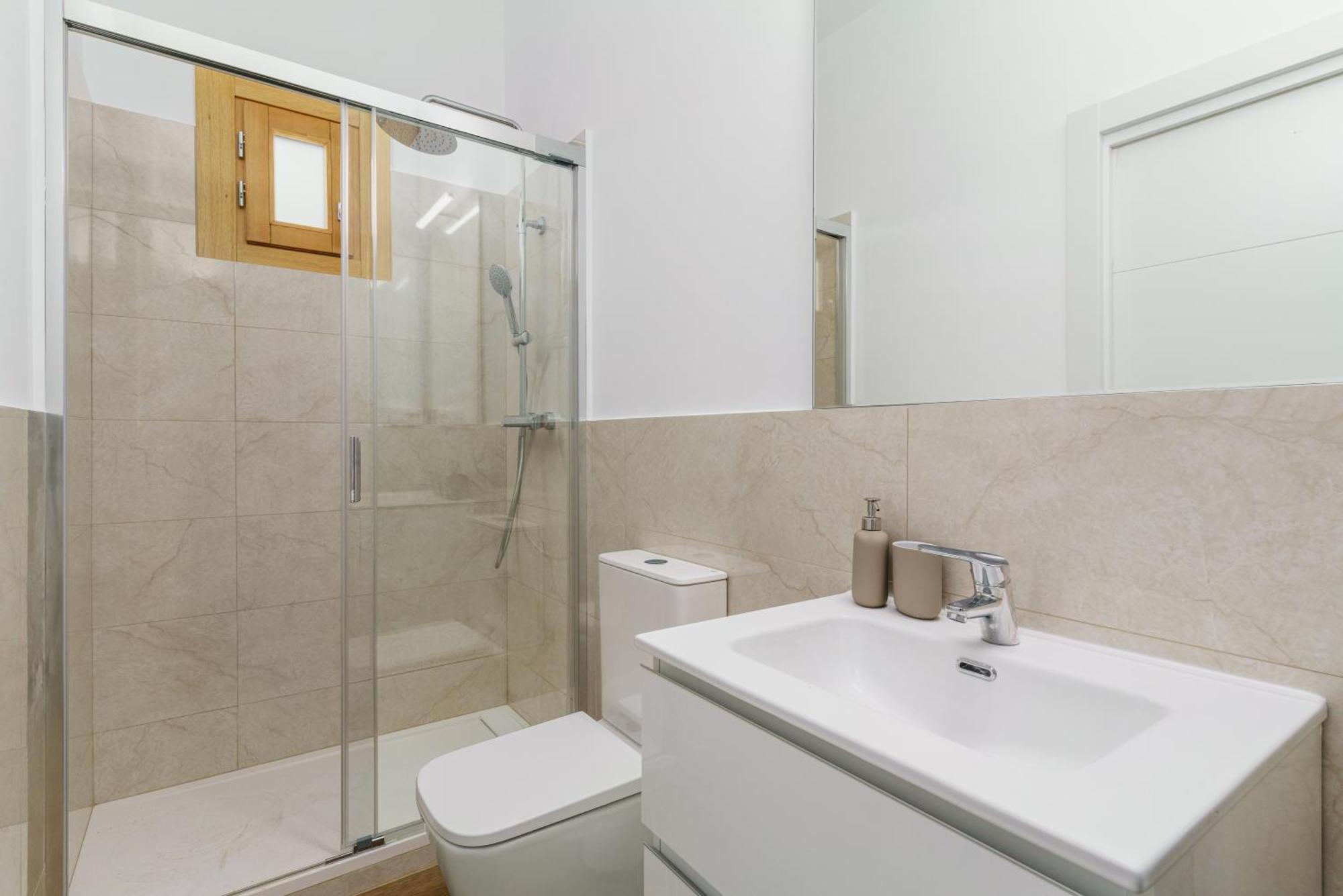 Appartement Piso Ideal Con 3 3 Banos Y Terraza