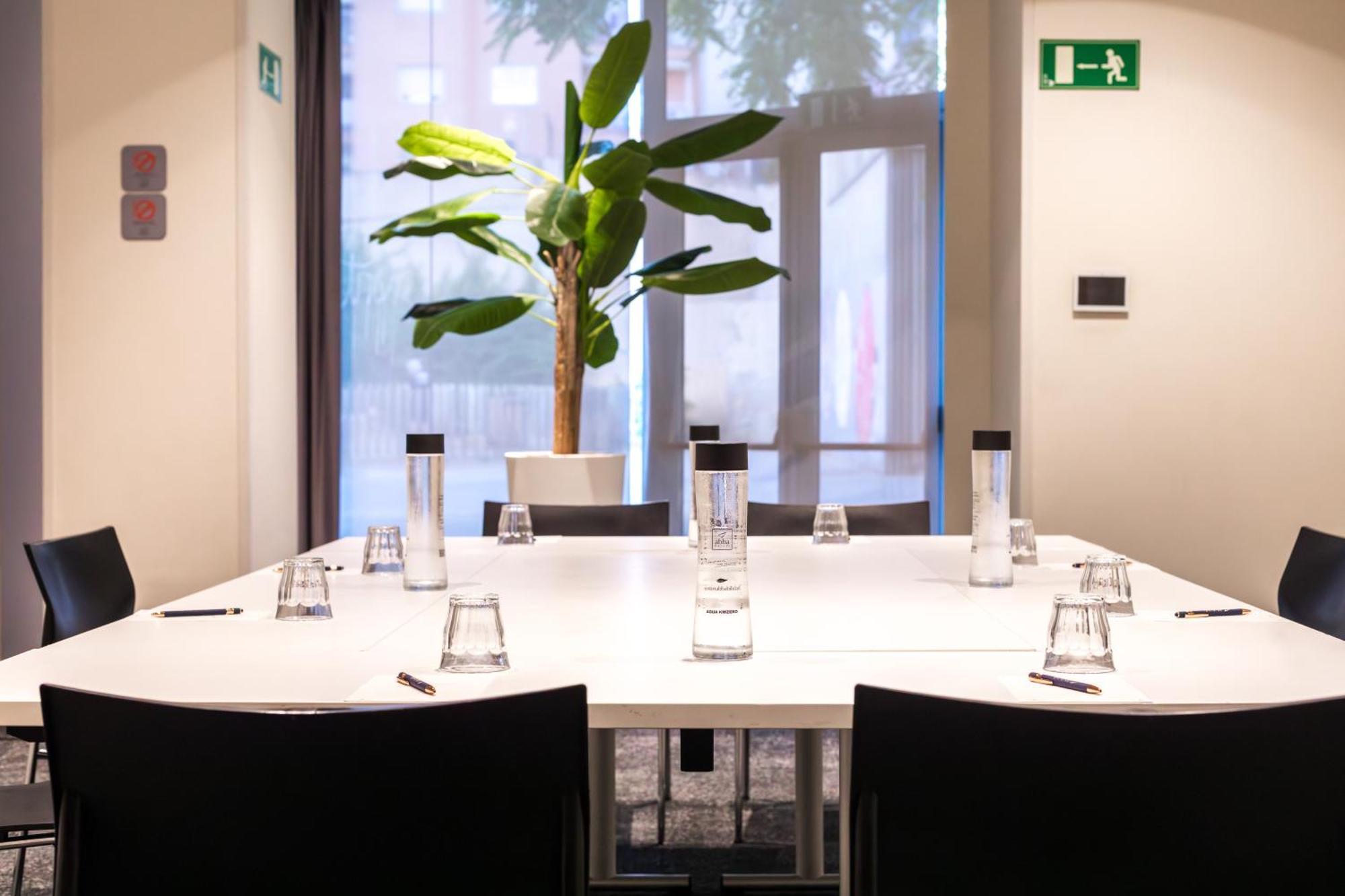Hotel Abba Sants 4*