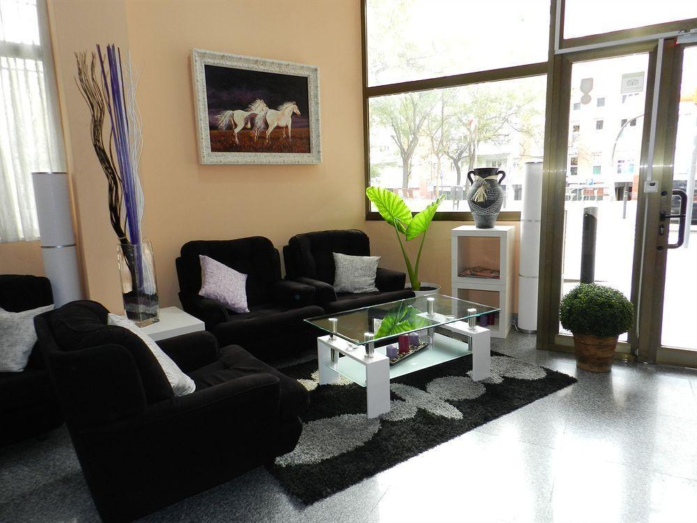 Apartaments Travessera-Parc Gueell Barcelona
