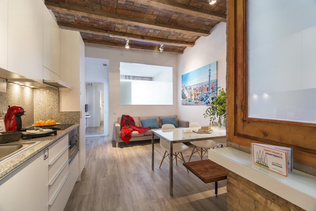 Happy People Sagrada Familia Apartamento