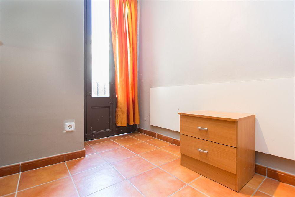 Ainb Raval Hospital * Barcelona