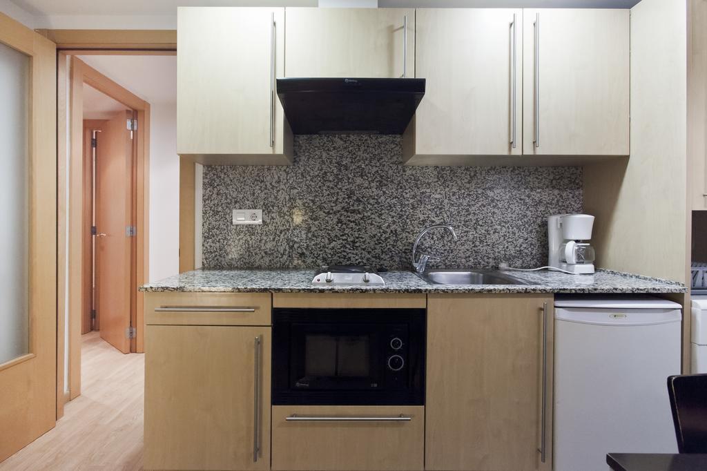Apartaments Travessera-Parc Gueell Barcelona