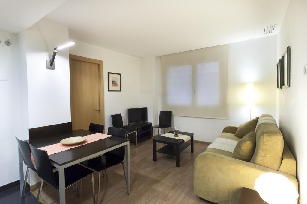 Apartaments Travessera-Parc Gueell Barcelona