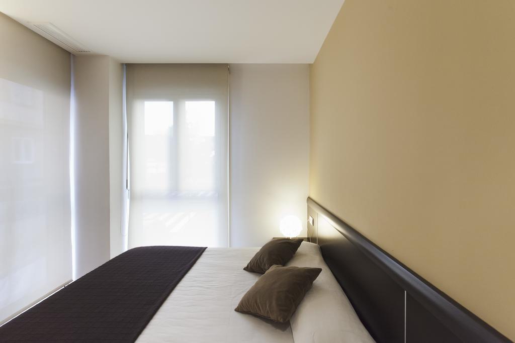 Apartment Apartaments Travessera-Parc Gueell