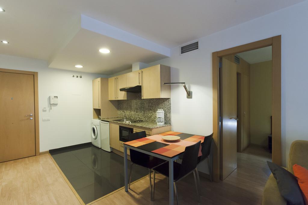 Apartment Apartaments Travessera-Parc Gueell