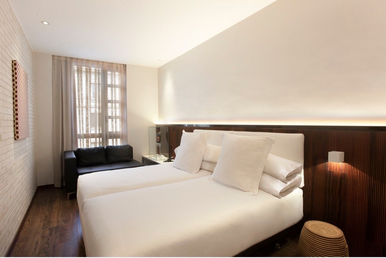Balmes 4*