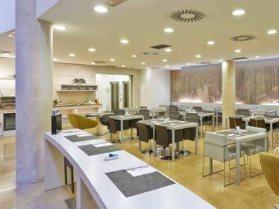 Hesperia Ramblas 4*