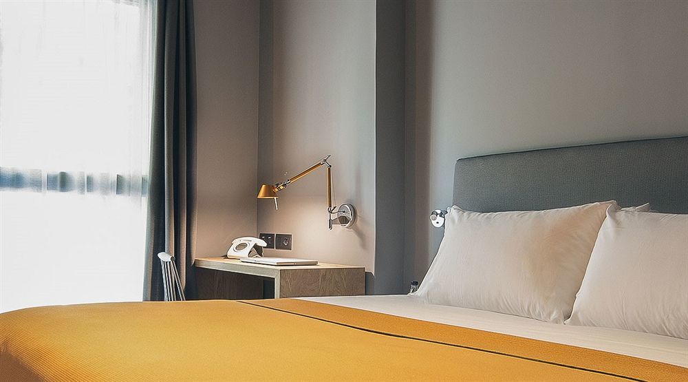 Hotel Yurbban Trafalgar 3*