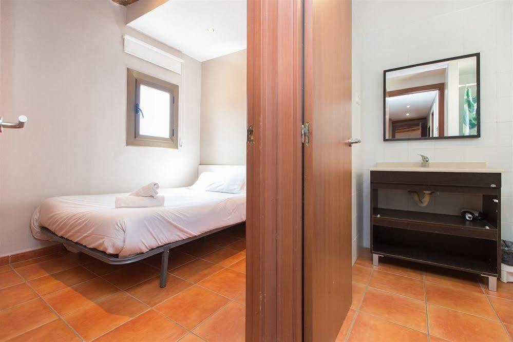 Ainb Raval Hospital Appartement