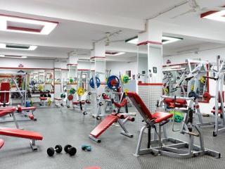 Center *
