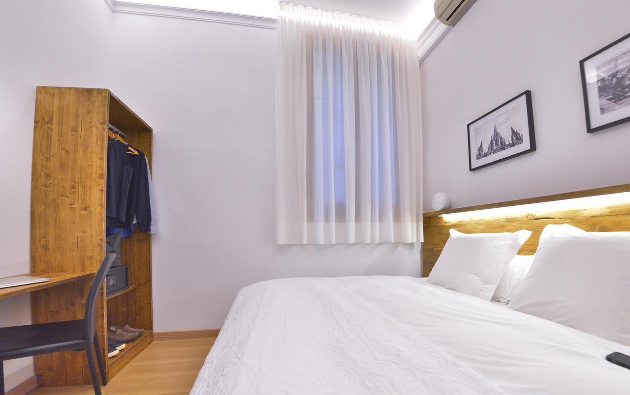Girona 2* Barcelone