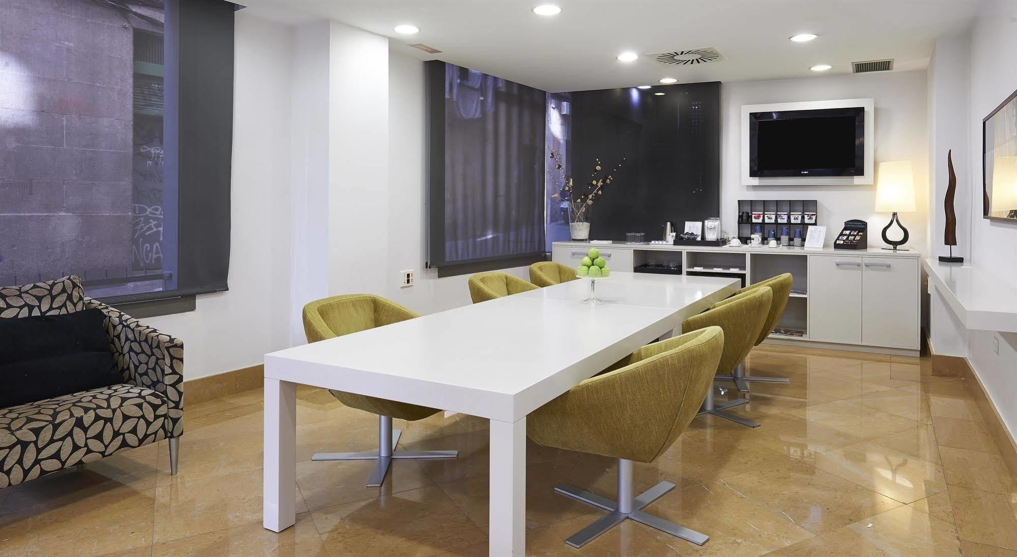 Hesperia Ramblas Hotel