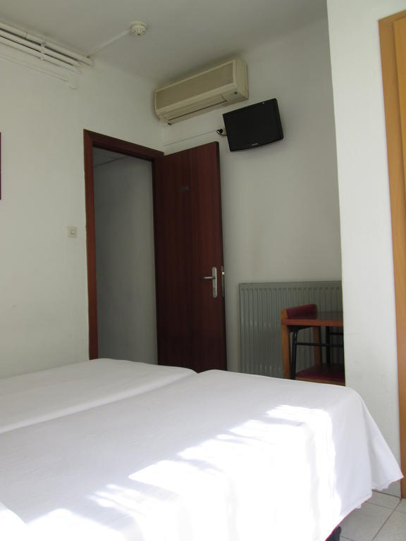 Guest house Ballestero 2*