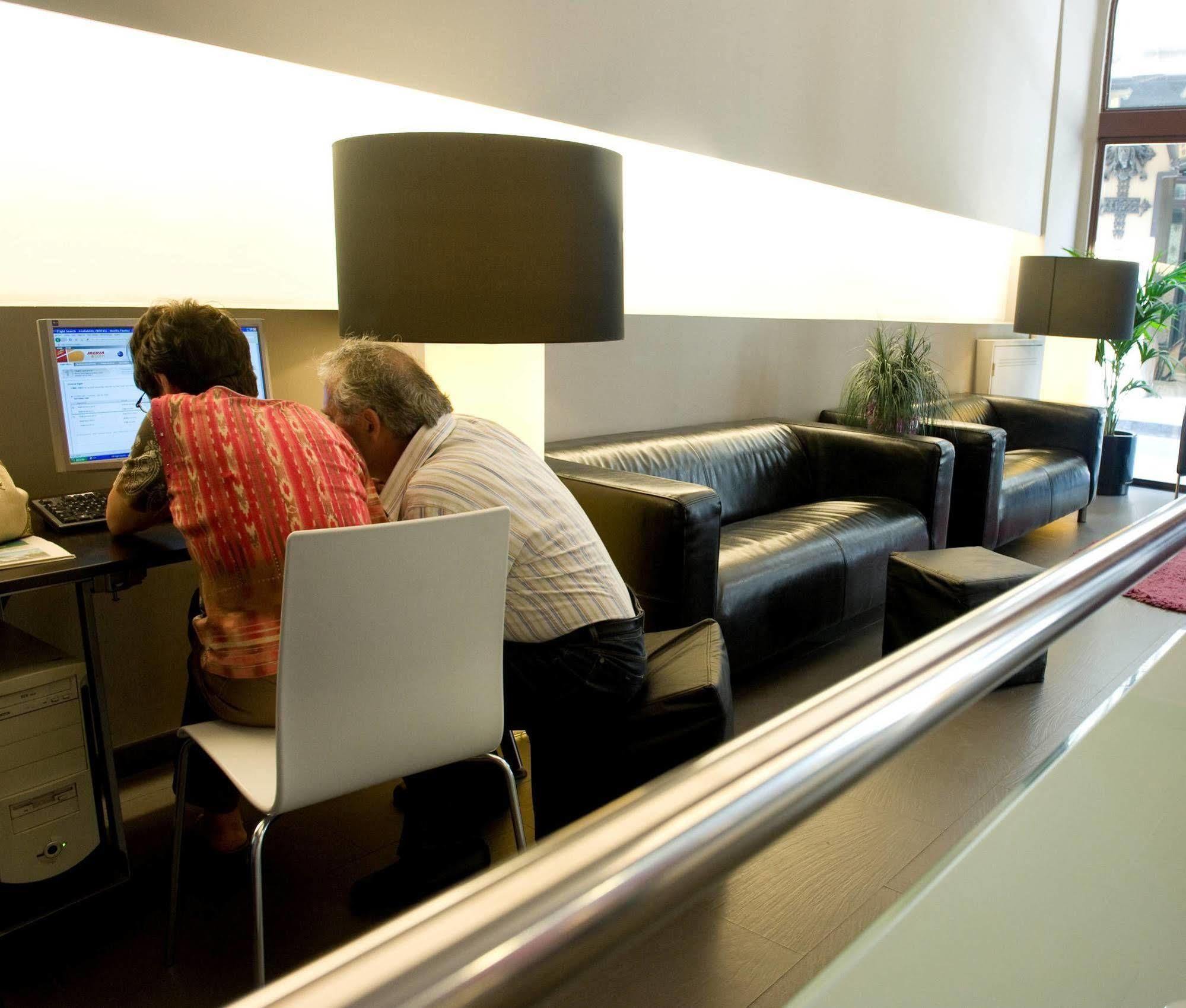 Curious By Alegria Hotel *