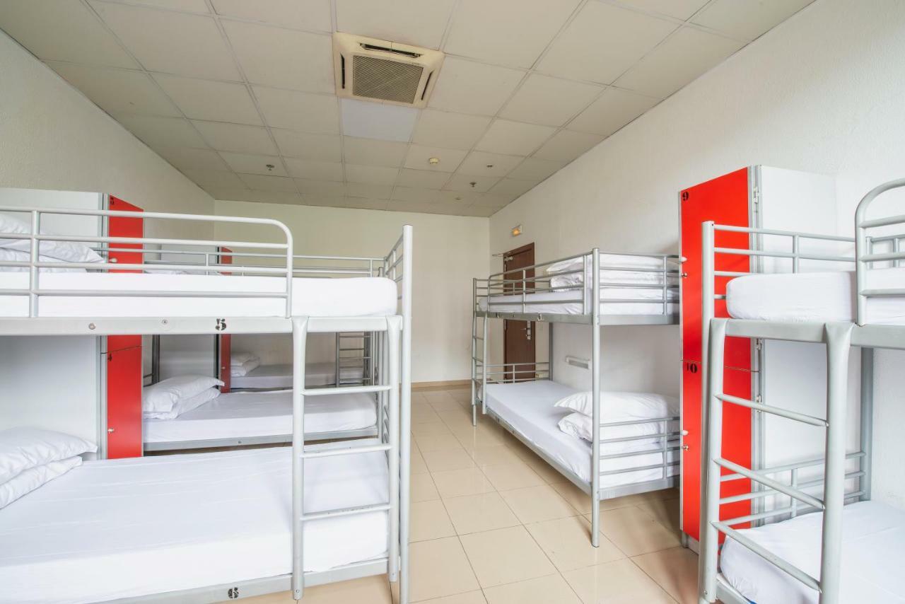 Safestay Passeig De Gràcia Auberge de jeunesse *