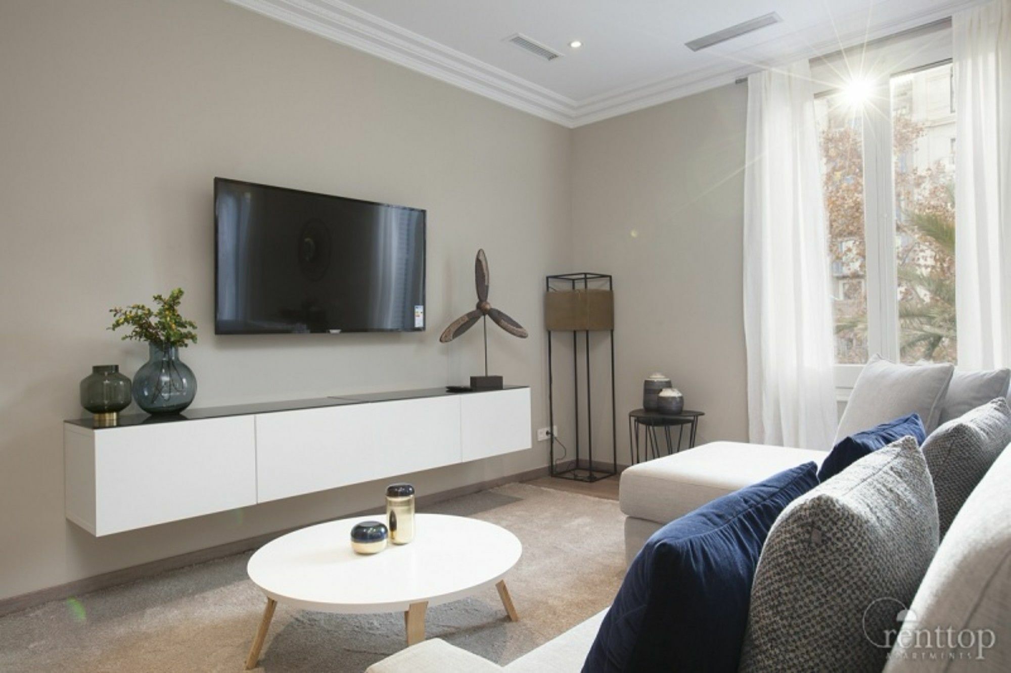 Rent Aparments Diagonal-aribau Apartment Barcelona