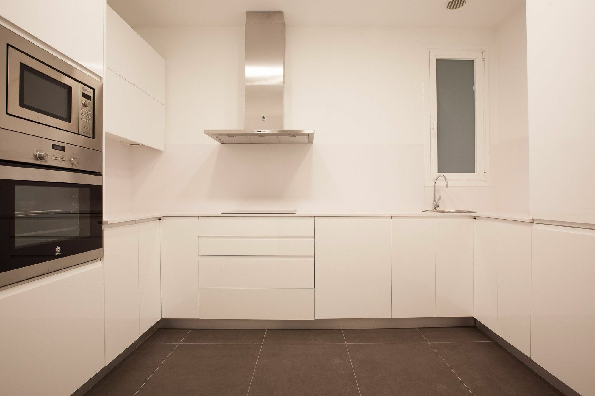 Rent Aparments Diagonal-aribau Apartment Barcelona