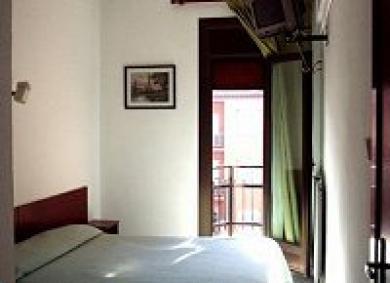 Guest house Ballestero 2*
