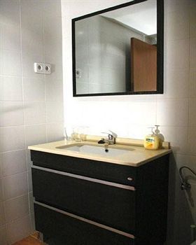 Ainb Raval Hospital Appartement