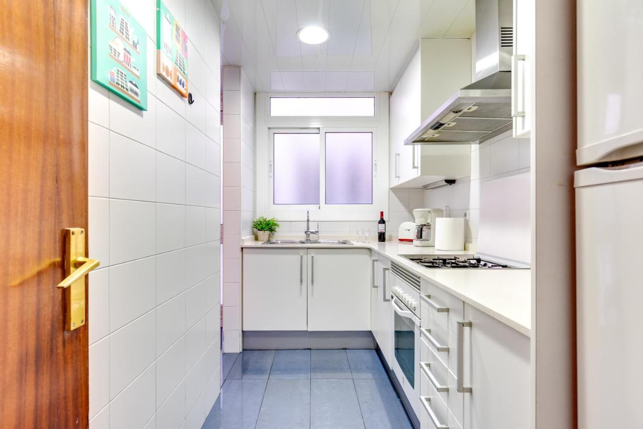 Appartement Spacious 4 Bedroom Fira Bcn & Camp Nou *